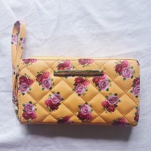 🌻2/$25 BETSEY JOHNSON YELLOW FLORAL WALLET